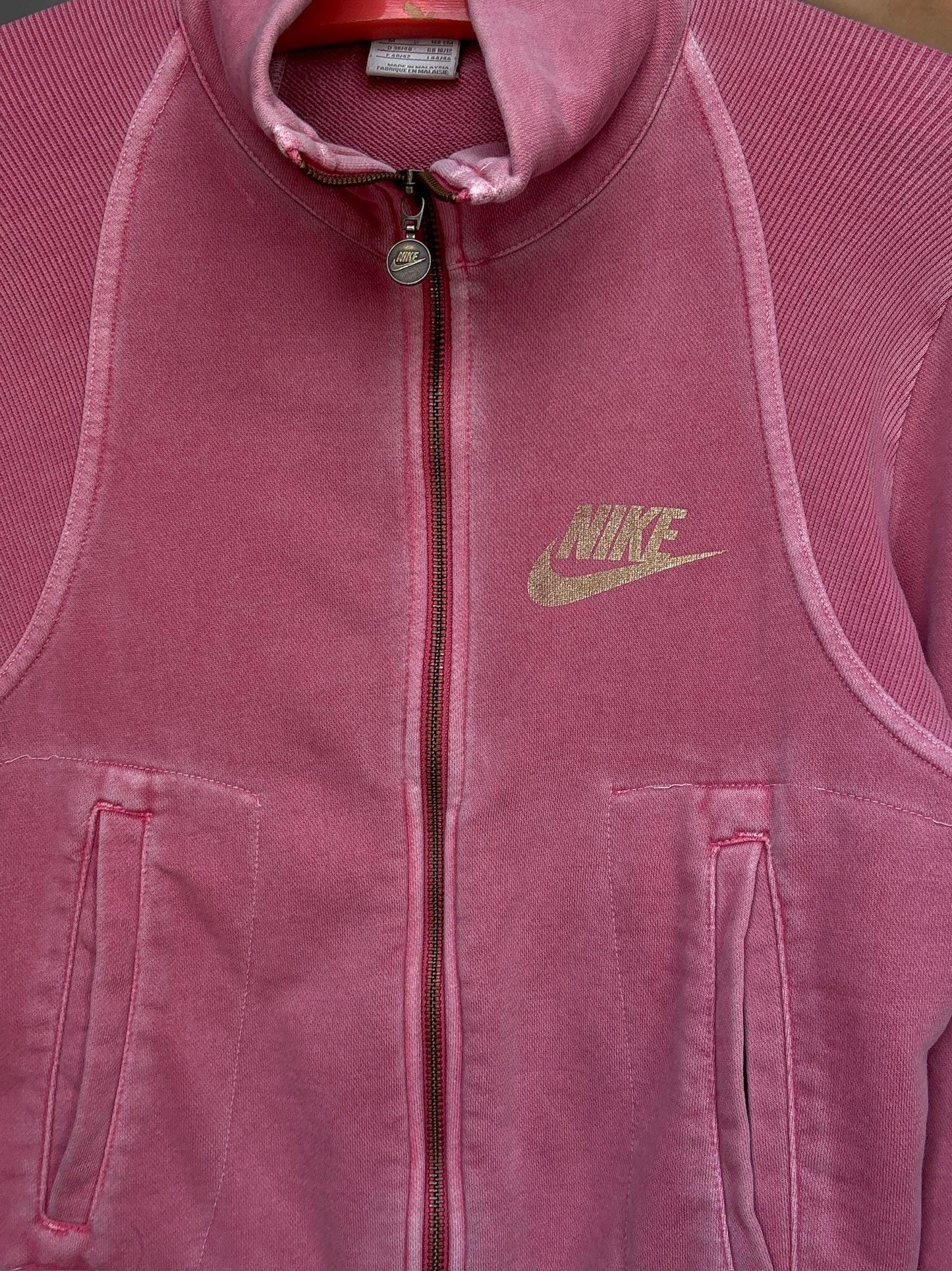 Nike pink zip up vest, cotton sporty fit, girlycasual streetwear, US M, everyday active style