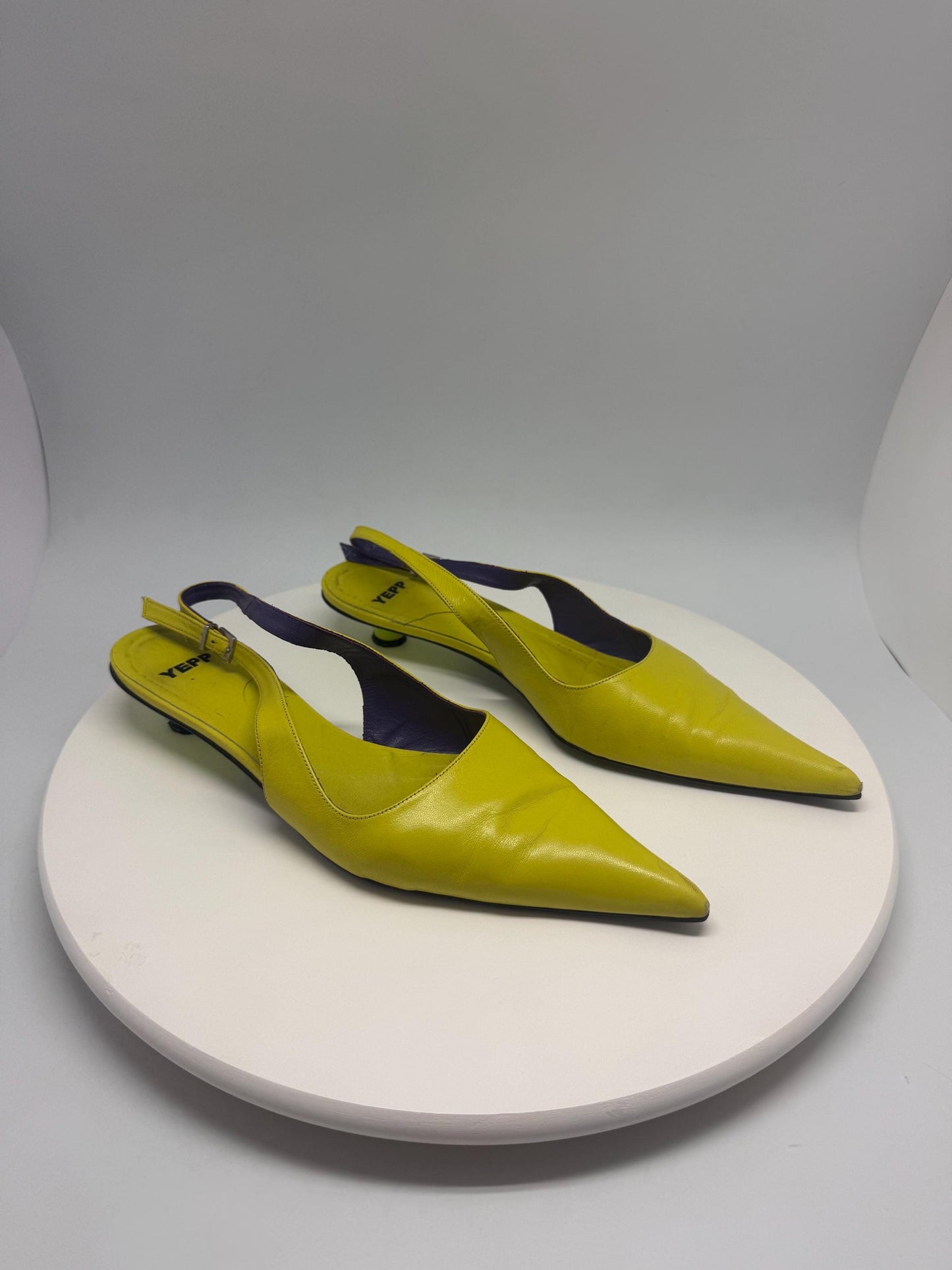 Y2K lime green heels, pointed toe, slingback style, EU 41, retro 2000s Kylie Minogue vibe, party statement shoes