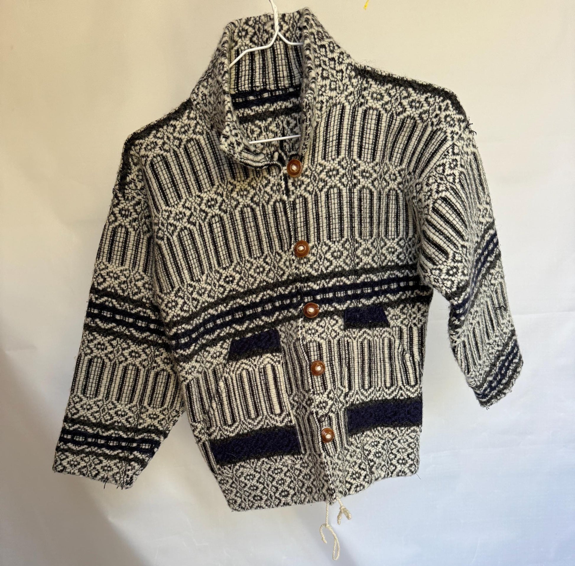Handmade vintage nordic-inspired wool sweater, button up design, black inca bird, retro 90s style, winter streetwear