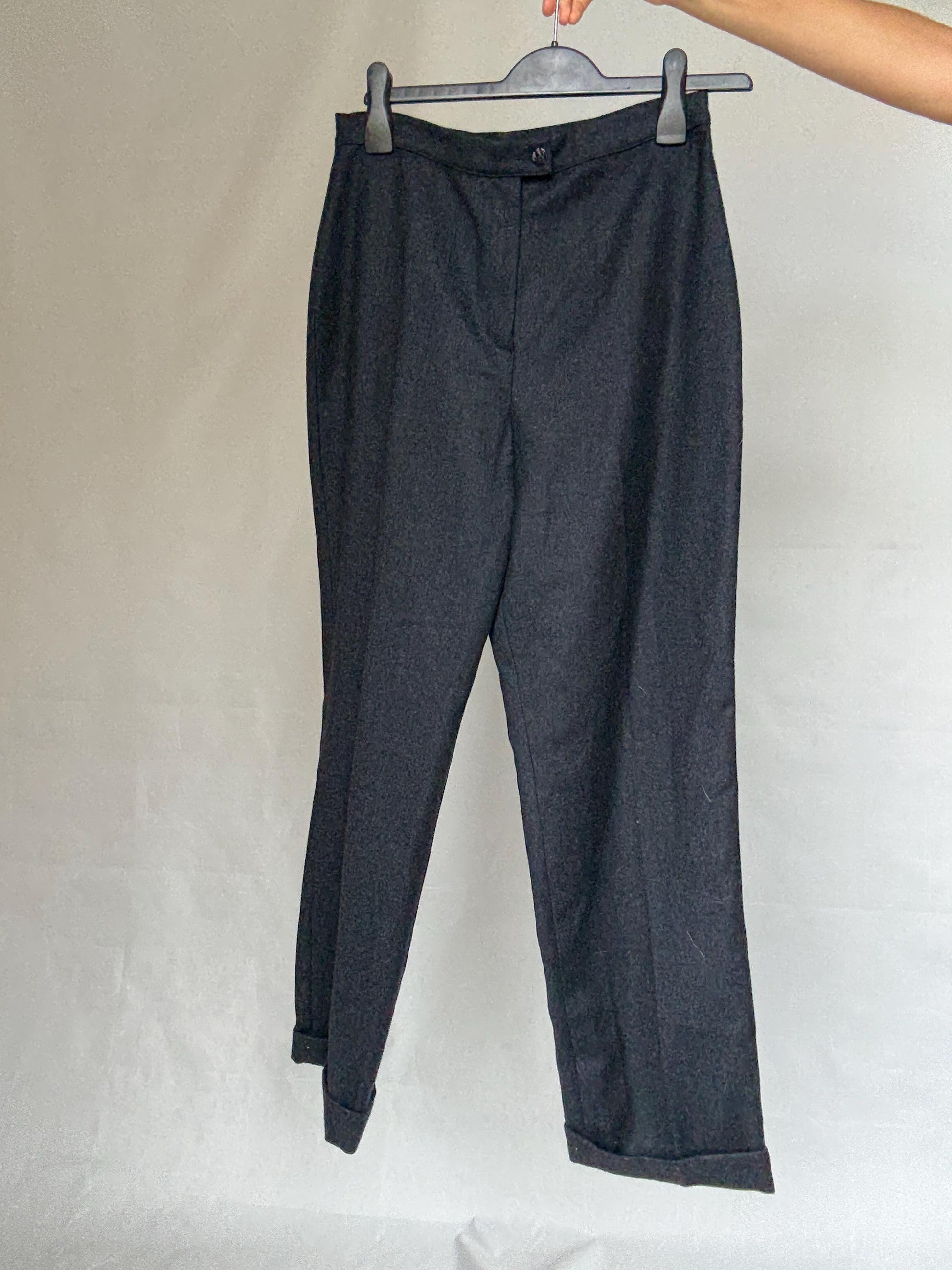 Vintage dark blue wool pants made in Italy, high waist straight leg 100 % virgin wool trousers, Smart academia aesthetic, US M, office chic