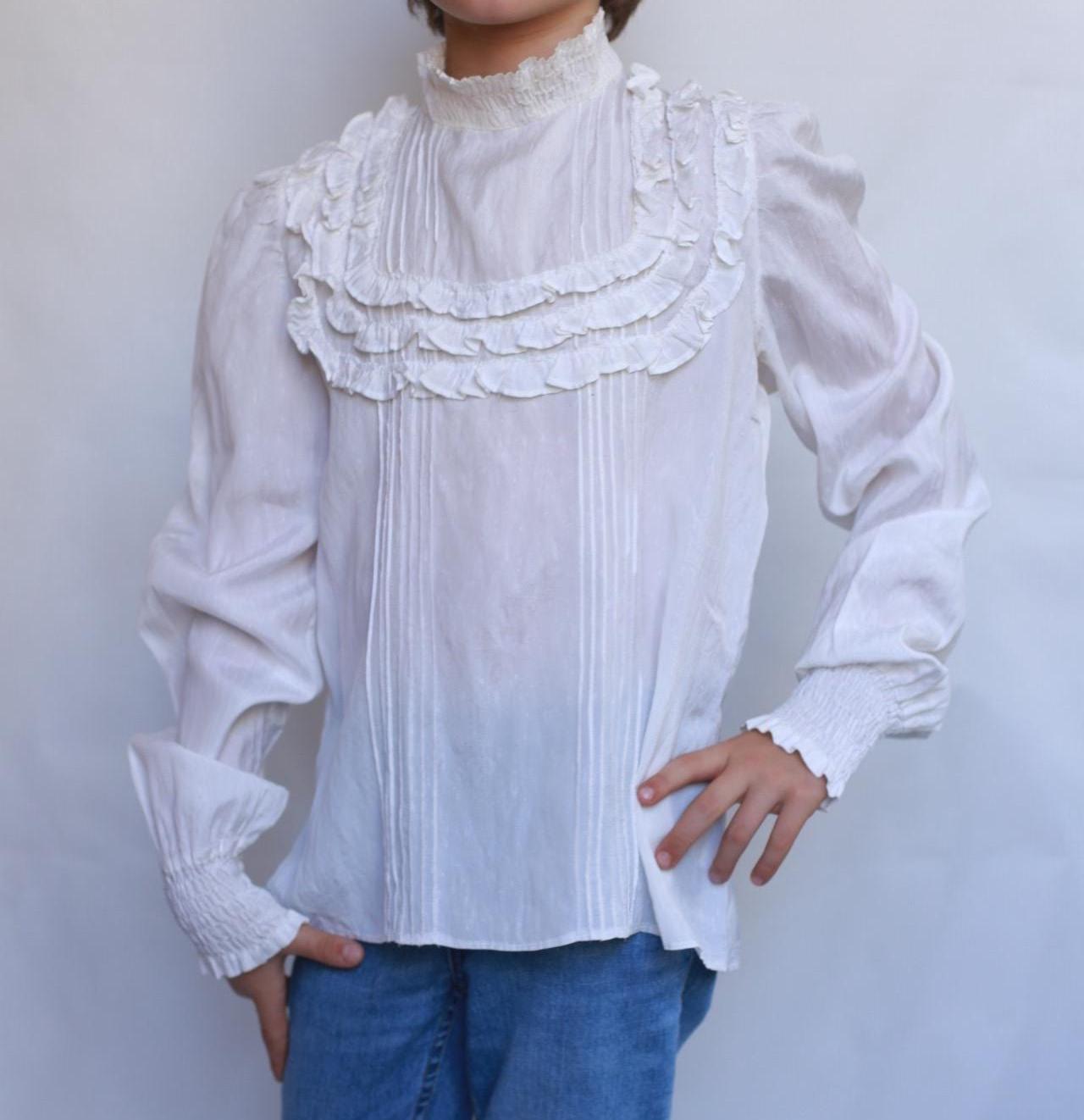 Antique white blouse, high ruffled collar, long sleeves, zipper closure, intricate ruffle detailing, cottagecore romantic, EU 152, US 11 kid