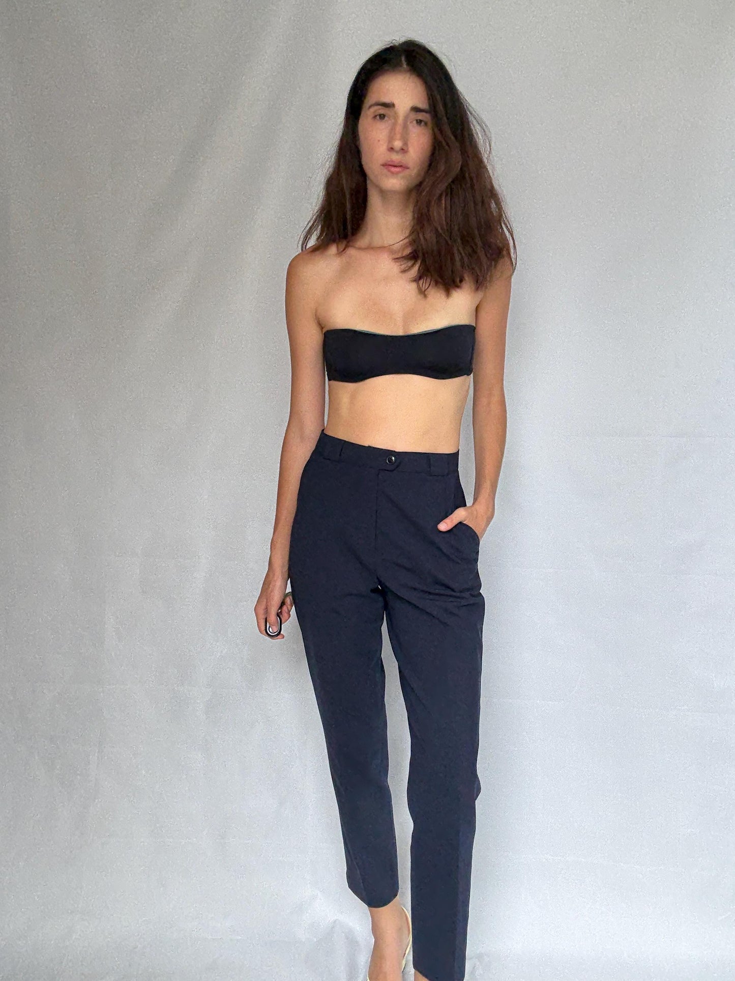 Rosner dark navy blue high waist pants, wool blend tailored fit trousers, Luxe minimalist chic woman trousers, Dark academia aesthetic, US S