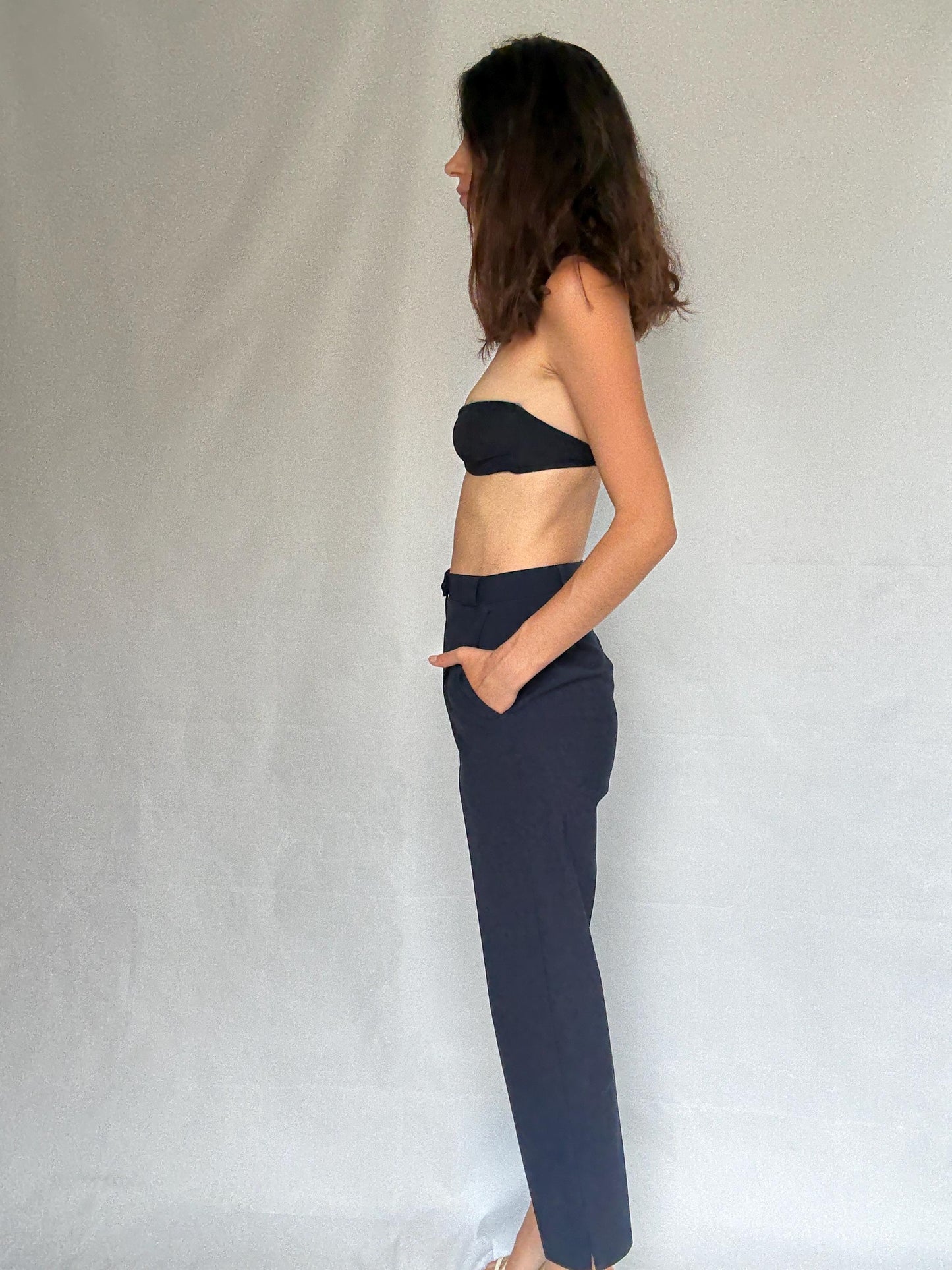 Rosner dark navy blue high waist pants, wool blend tailored fit trousers, Luxe minimalist chic woman trousers, Dark academia aesthetic, US S