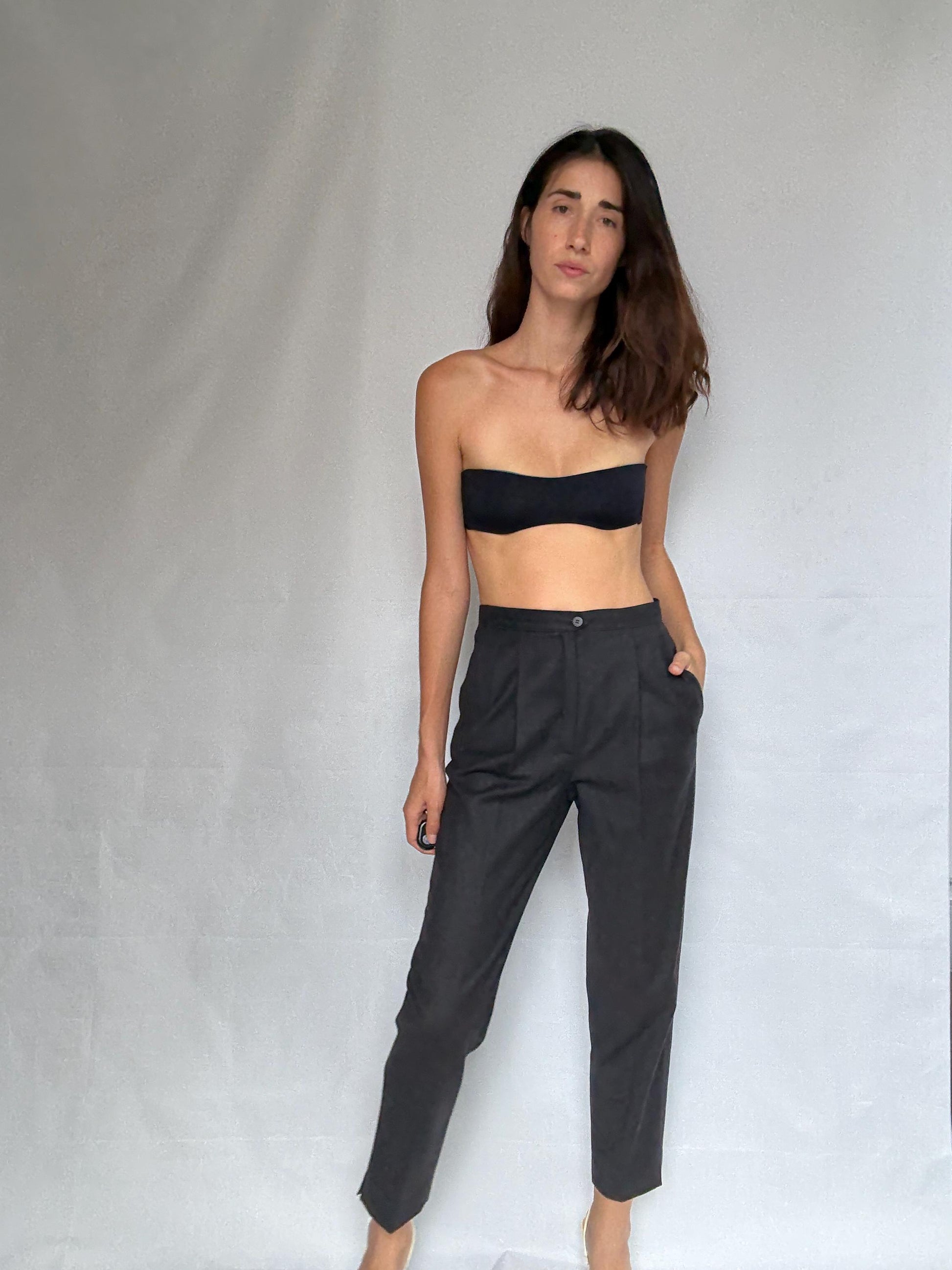 Vintage dark grey trousers, Pure virgin wool high waist tapered fit pants, pleated front dark academia wear, US S, smart winter wear fashion