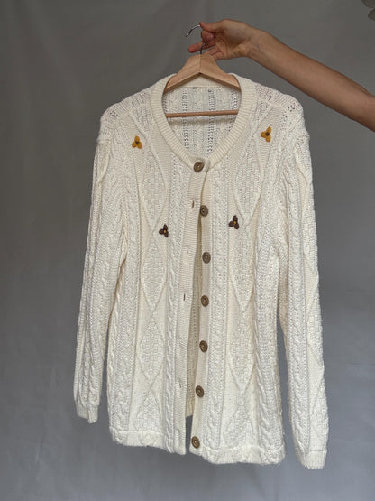 Floral Embroidered Vintage White Cardigan — additional view 7