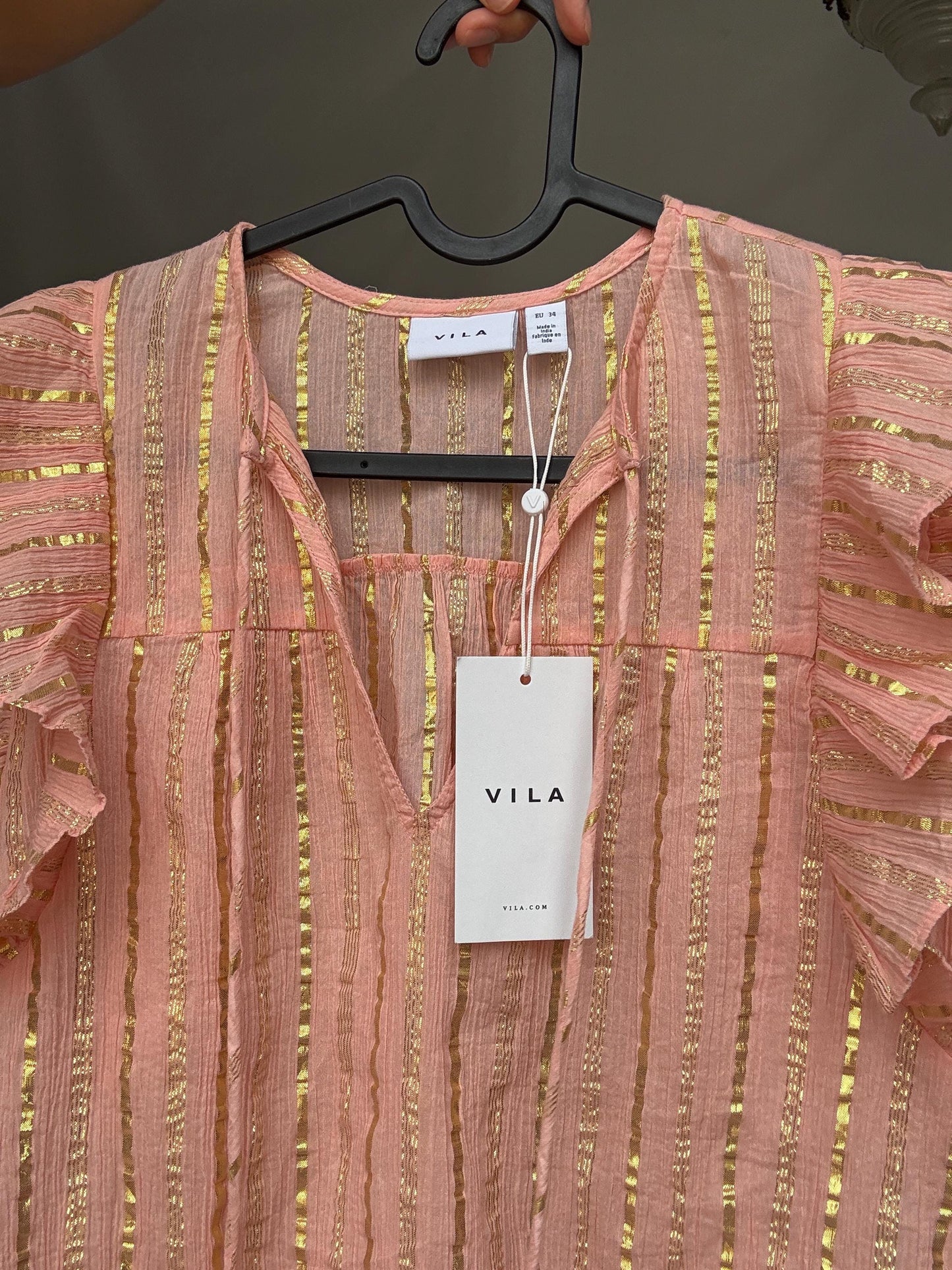 Vila pink and gold striped cotton top with metallic shimmering stripes, Romantic touch, US XS, summer sparkle wear
