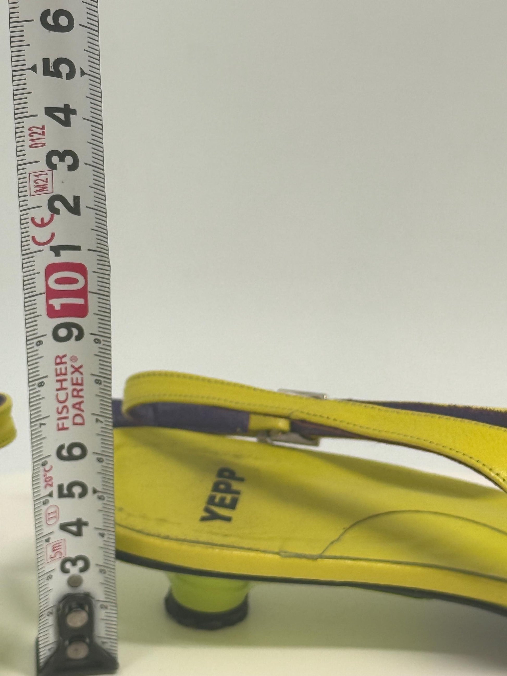 Y2K lime green heels, pointed toe, slingback style, EU 41, retro 2000s Kylie Minogue vibe, party statement shoes