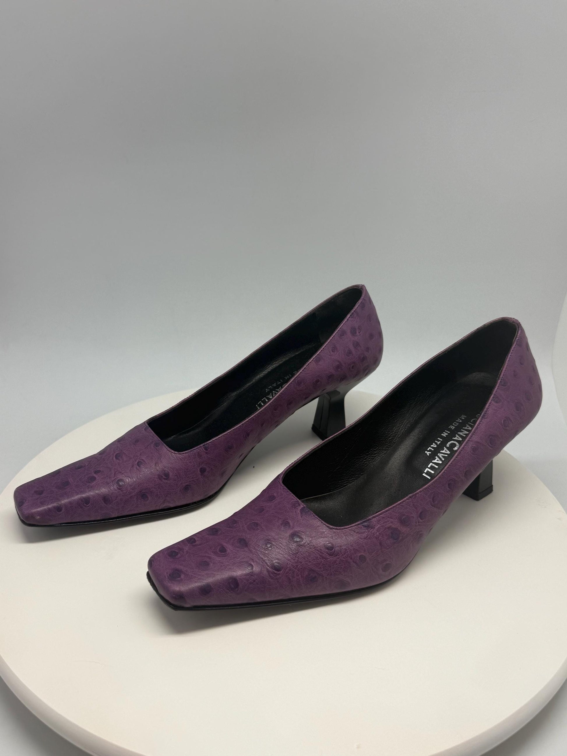 Luciana Cavalli purple leather heels, Y2K vintage style, textured leather, square toe, US 8, EU 39, evening retro vibe