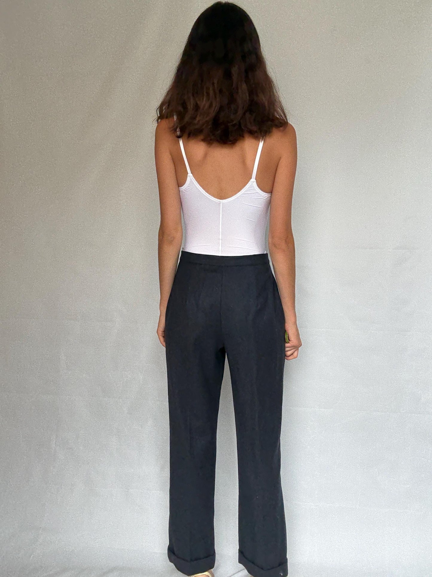 Vintage dark blue wool pants made in Italy, high waist straight leg 100 % virgin wool trousers, Smart academia aesthetic, US M, office chic