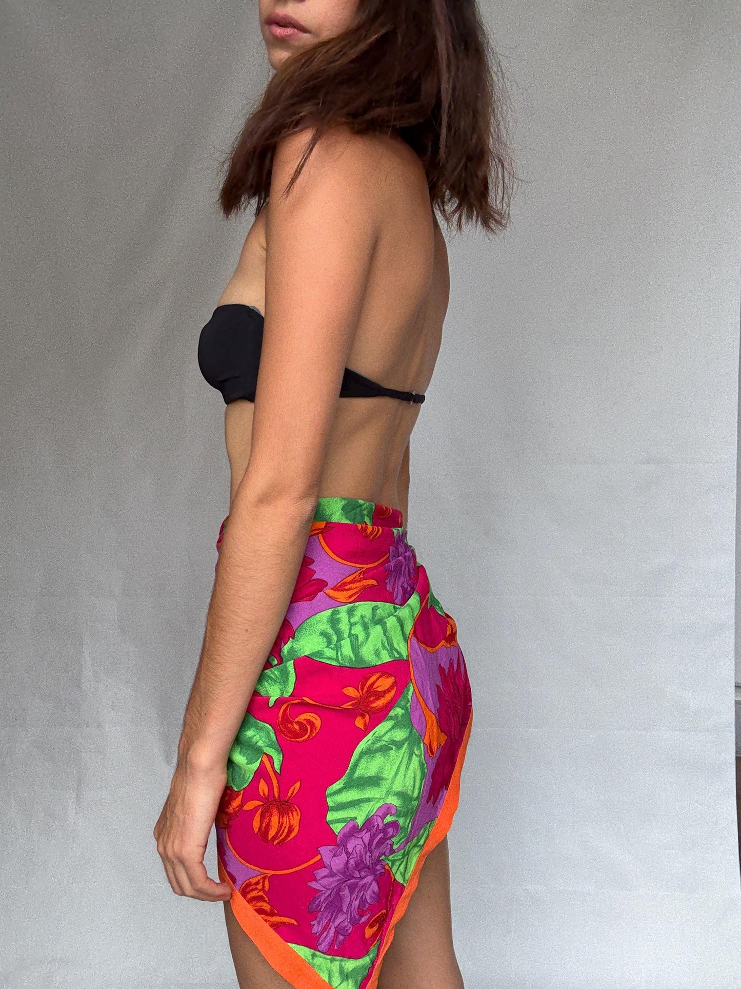 Vintage floral wrap skirt, vibrant multicolored pattern, retro 90s, US Free Size, Pool party wear, beachwear casual,