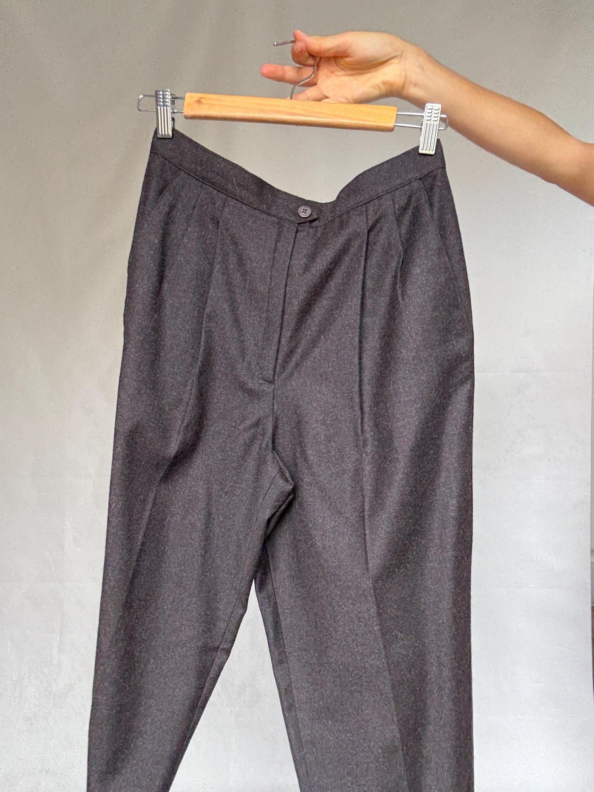 Vintage dark grey trousers, Pure virgin wool high waist tapered fit pants, pleated front dark academia wear, US S, smart winter wear fashion