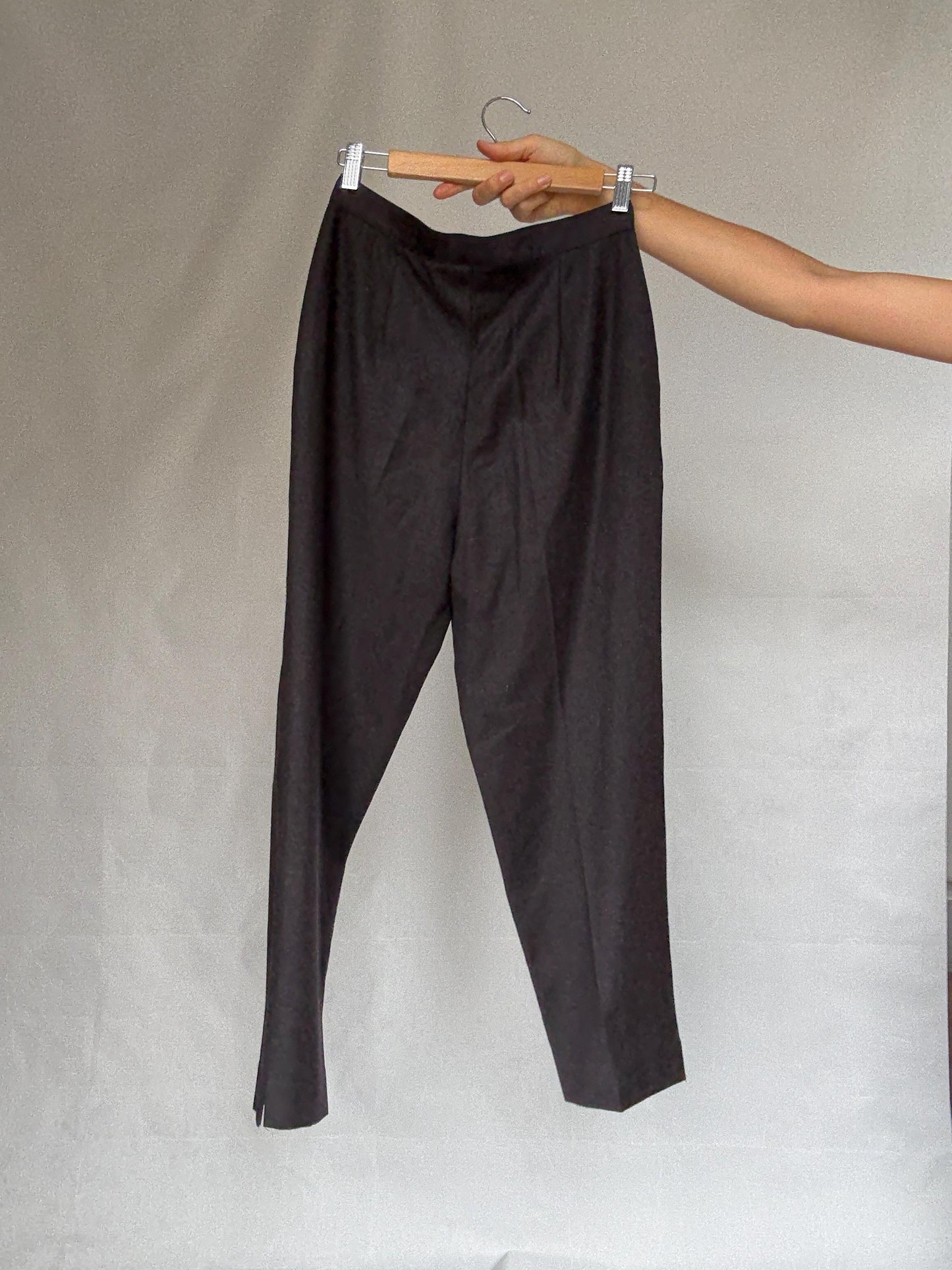 Vintage dark grey trousers, Pure virgin wool high waist tapered fit pants, pleated front dark academia wear, US S, smart winter wear fashion