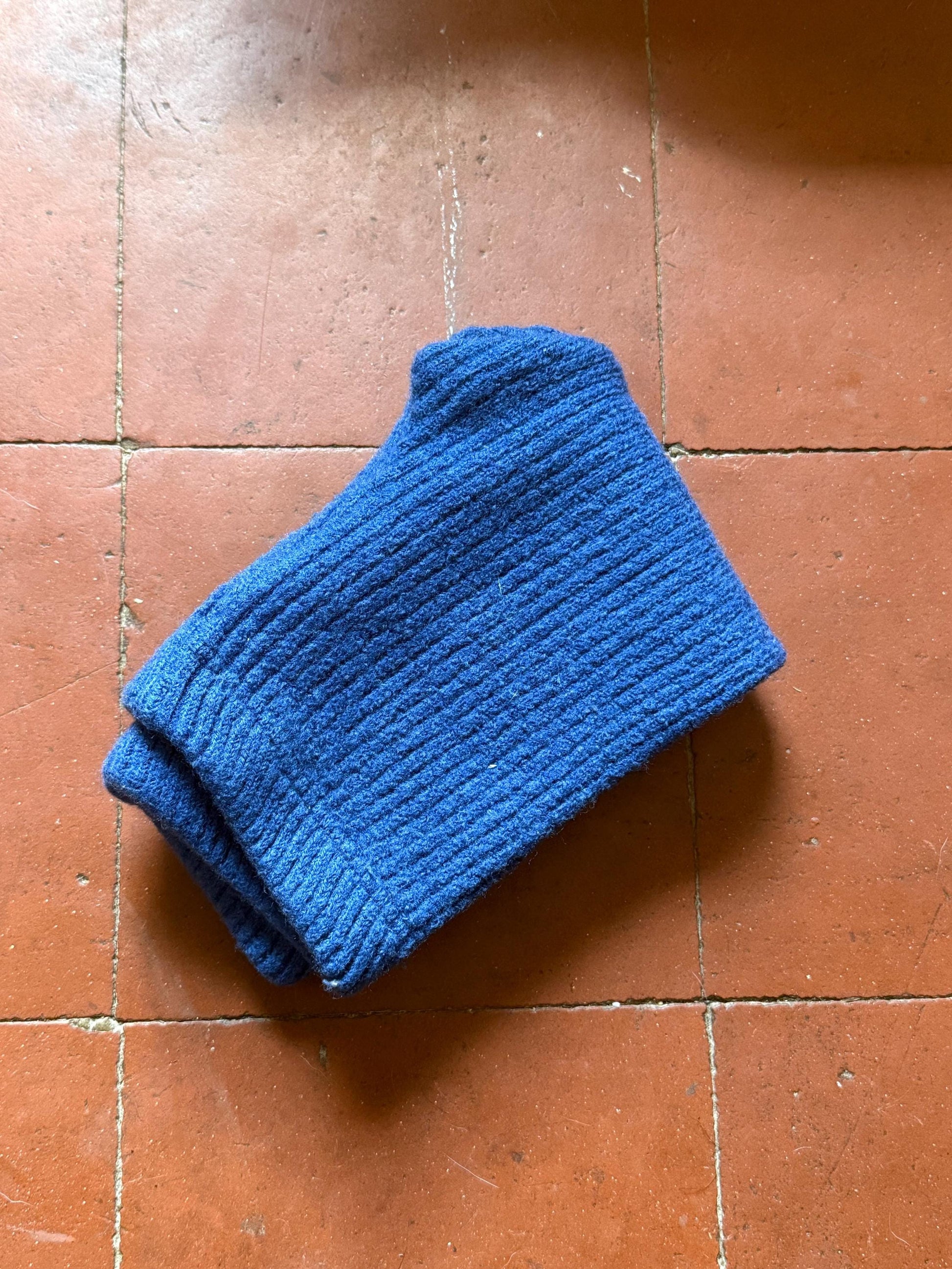 Disana blue organic virgin wool pants, elastic waist, made in Germany, retro 80s, US 6-12 months, casual comfort