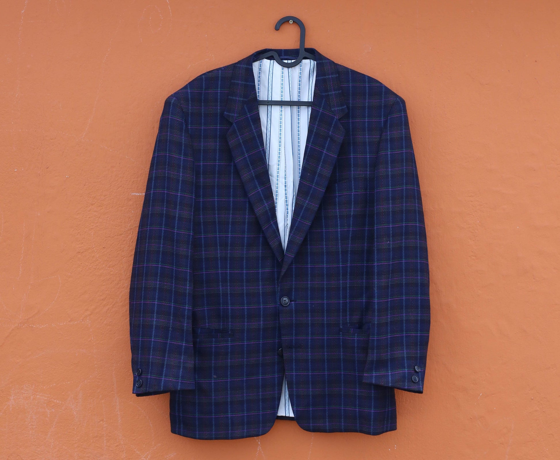 Vintage Dark Blue Plaid Wool Blazer — detail