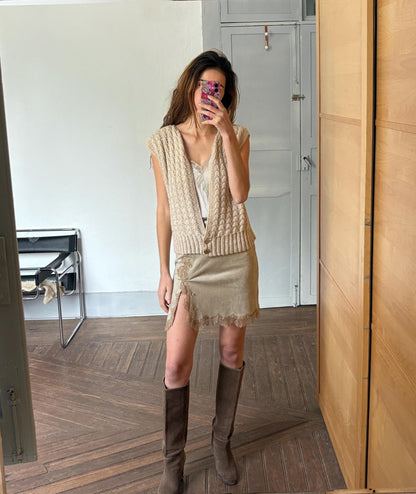 Cream Knit Vintage Sleeveless Vest