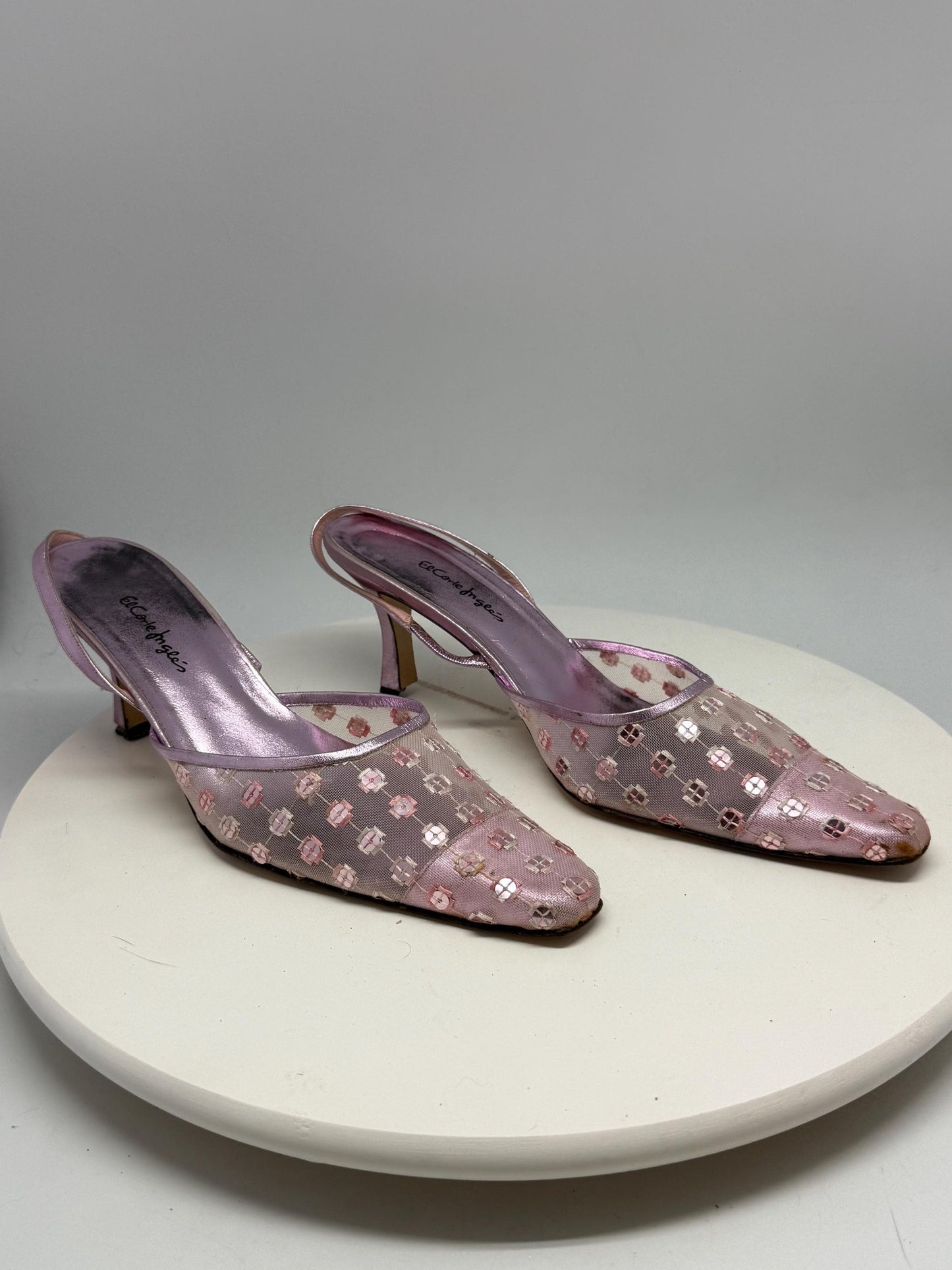 Vintage Rosanna lavender slingback heels, genuine leather, pointed toe, embroidered mesh, romantic feminine, EU 41, evening attire
