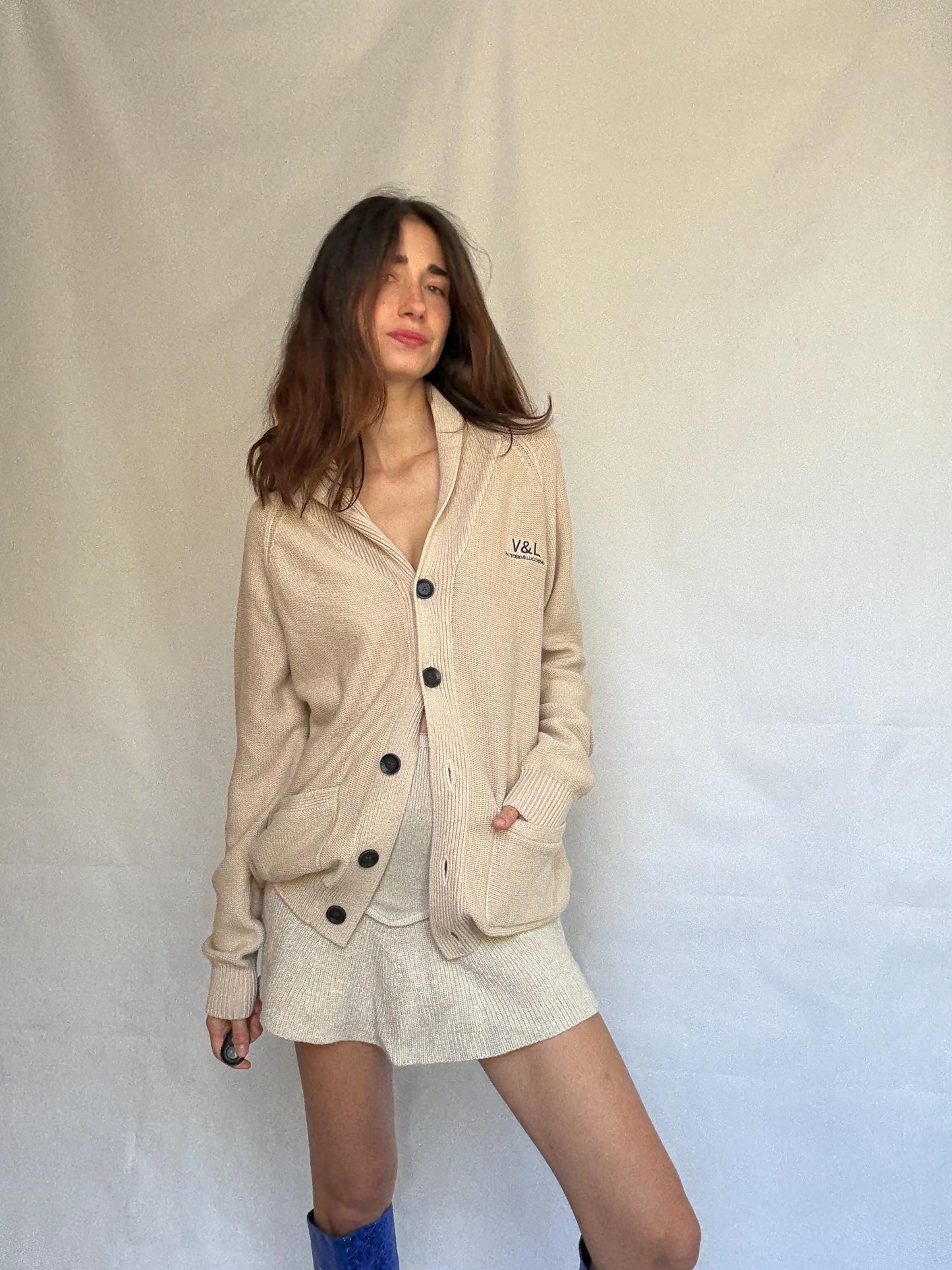 Vintage beige cardigan, 100% cotton, shawl collar, front button closure, embroidered logo, minimalist casual, US XL, everyday layering