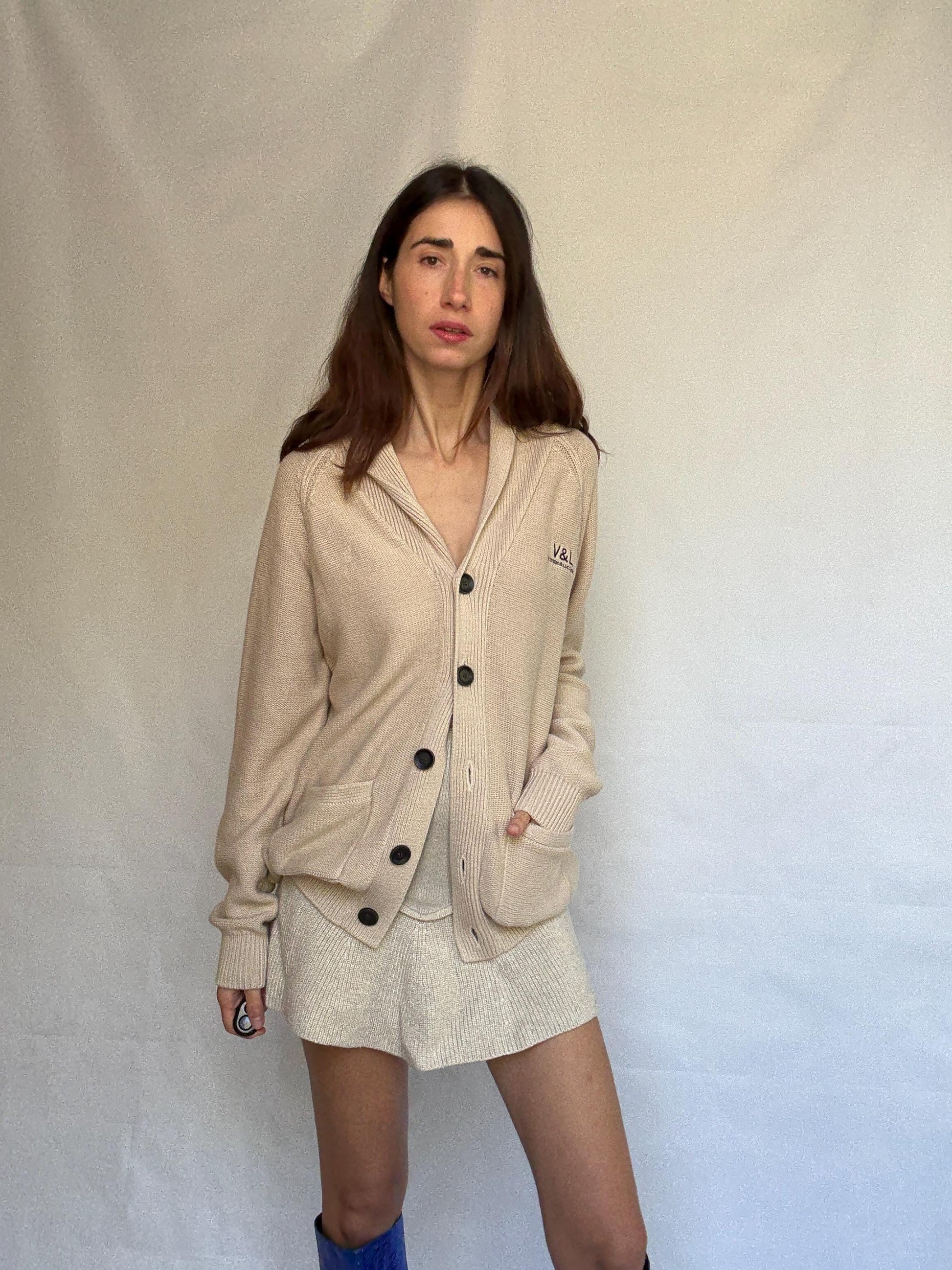 Vintage beige cardigan, 100% cotton, shawl collar, front button closure, embroidered logo, minimalist casual, US XL, everyday layering