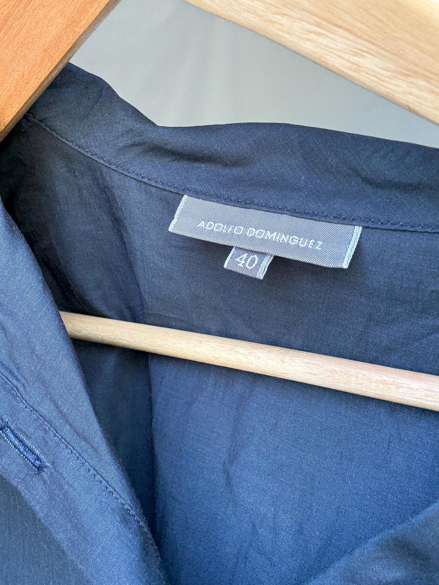 Vintage Adolfo Dominguez dark blouse, cotton, straight fit, concealed button, minimalist Carolyn bessette, kennedy, US XL, office chic