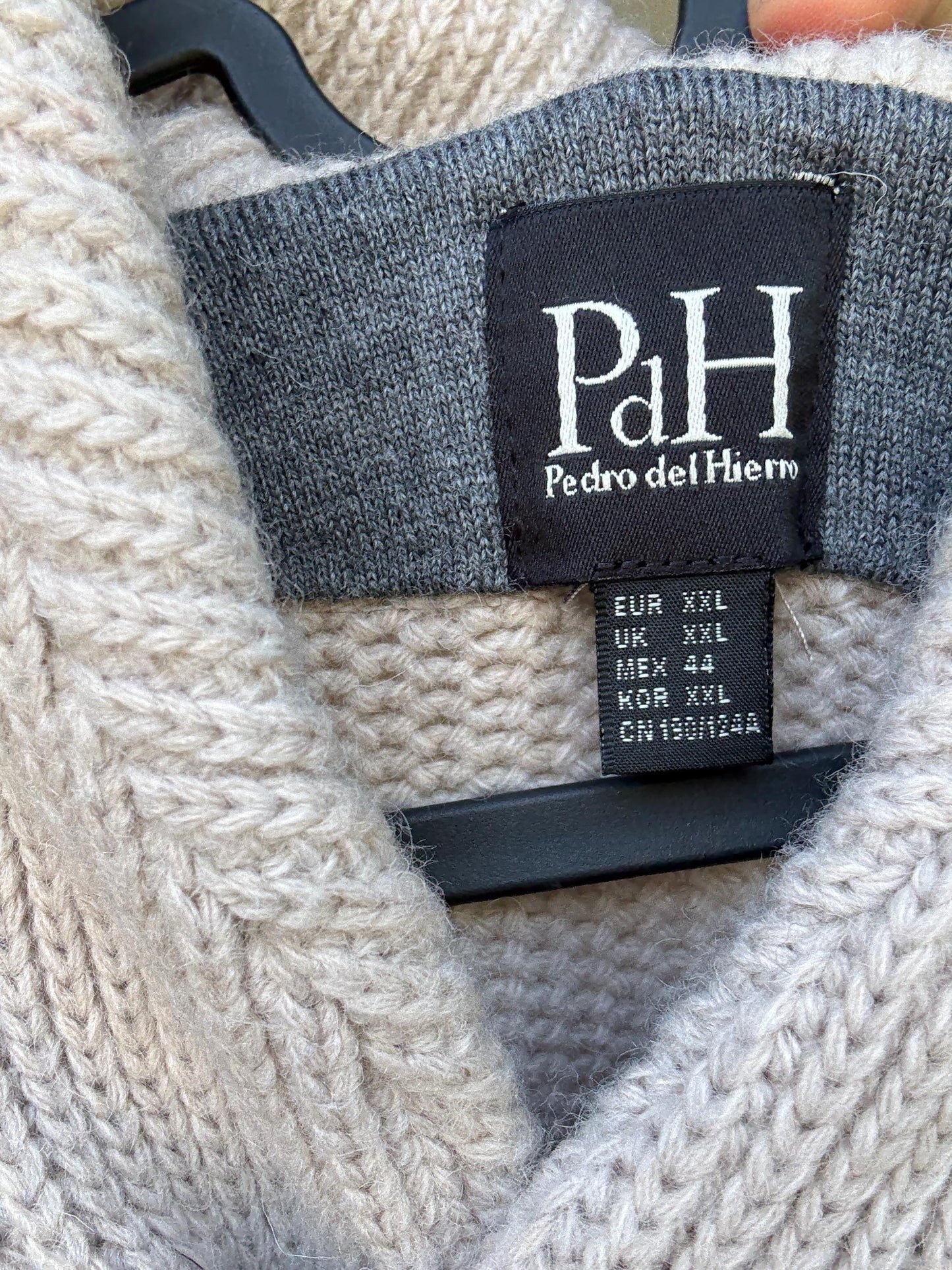 Pedro del Hierro beige knitted jacket, wool blend, ribbed high collar, three front pockets, light academia Timothée Chalamet, US XXL