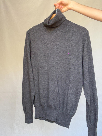 Charcoal Turtleneck Sweater With Ribbed Cuffs — additional view 10