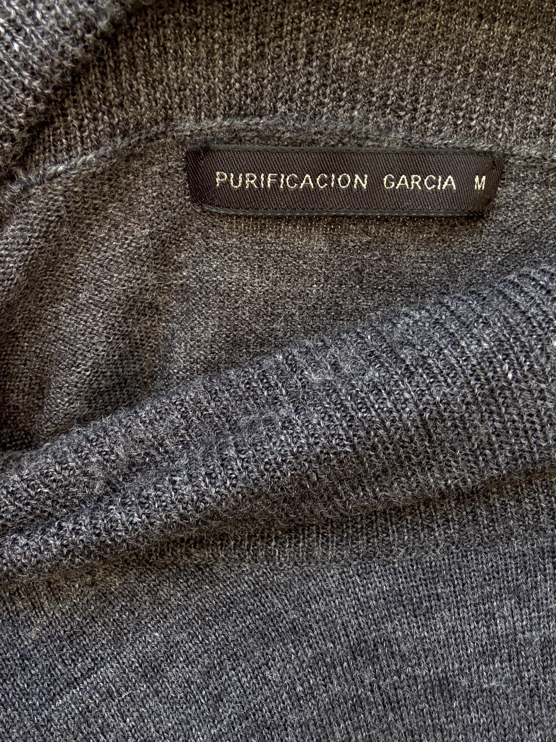 Purificación García charcoal turtleneck sweater, classic fit, ribbed cuffs and hem, minimalist chic, US M, office essential