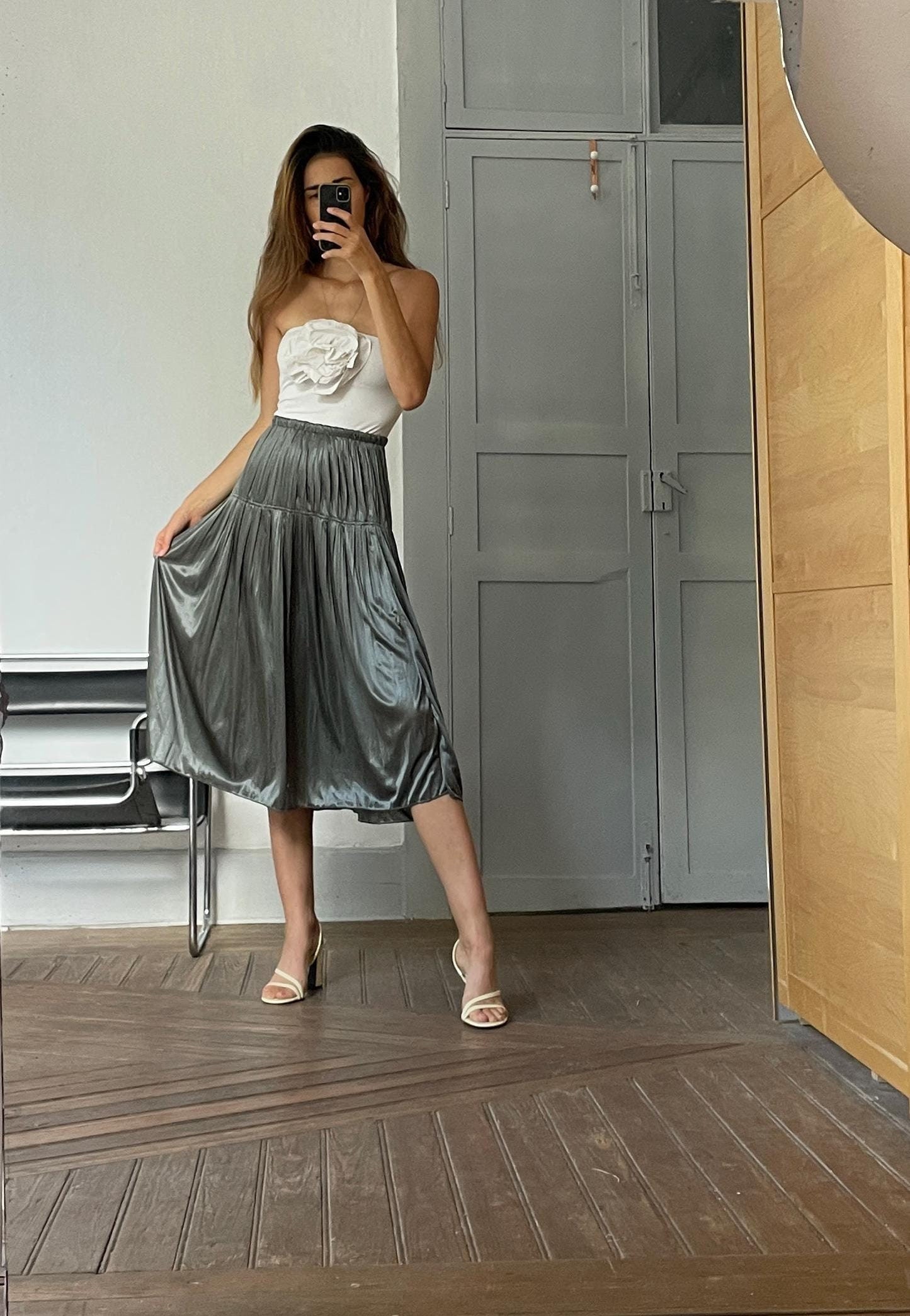 Silver festive midi skirt, News years eve and Christmas outfit, Size S