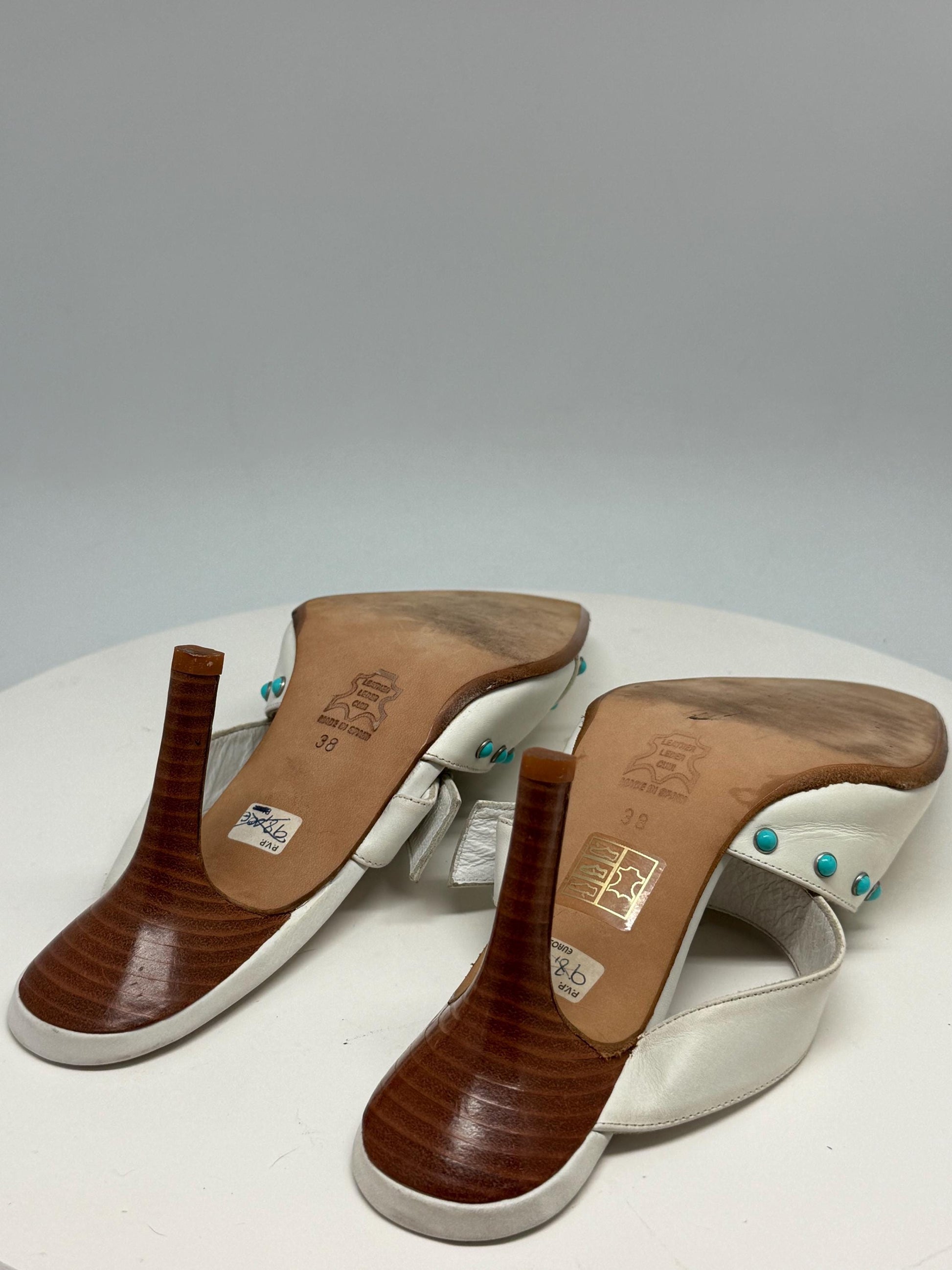 Laura Camino white leather mules, genuine leather, pointed toe, made in spain, turquoise embellishments, minimalist modern, US 7.5, EU 38
