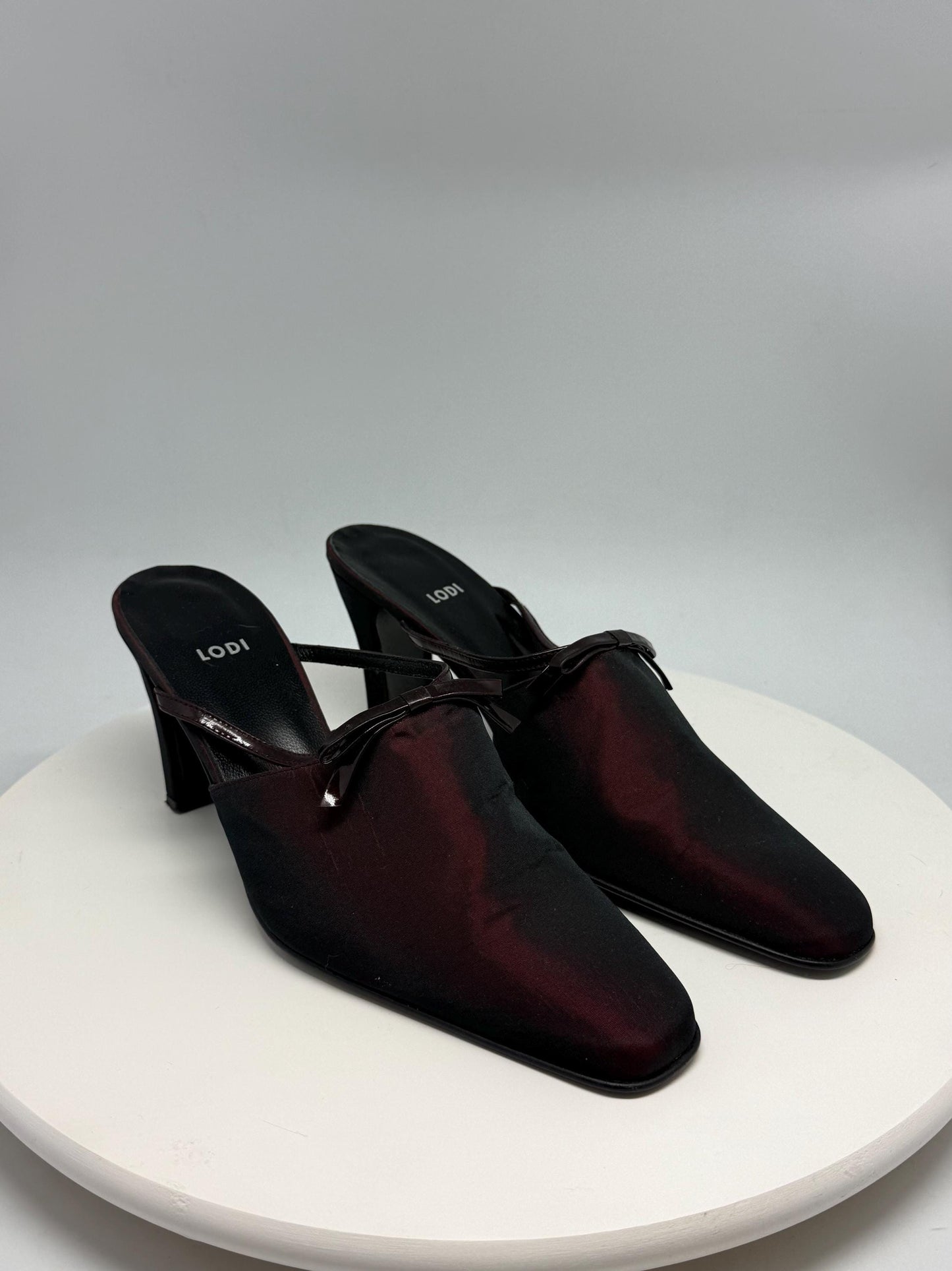 Lodi dark burgundy leather heels, pointed toe, glossy finish, minimalist strap detail, elegant chic, US 11, EU 41, evening wear