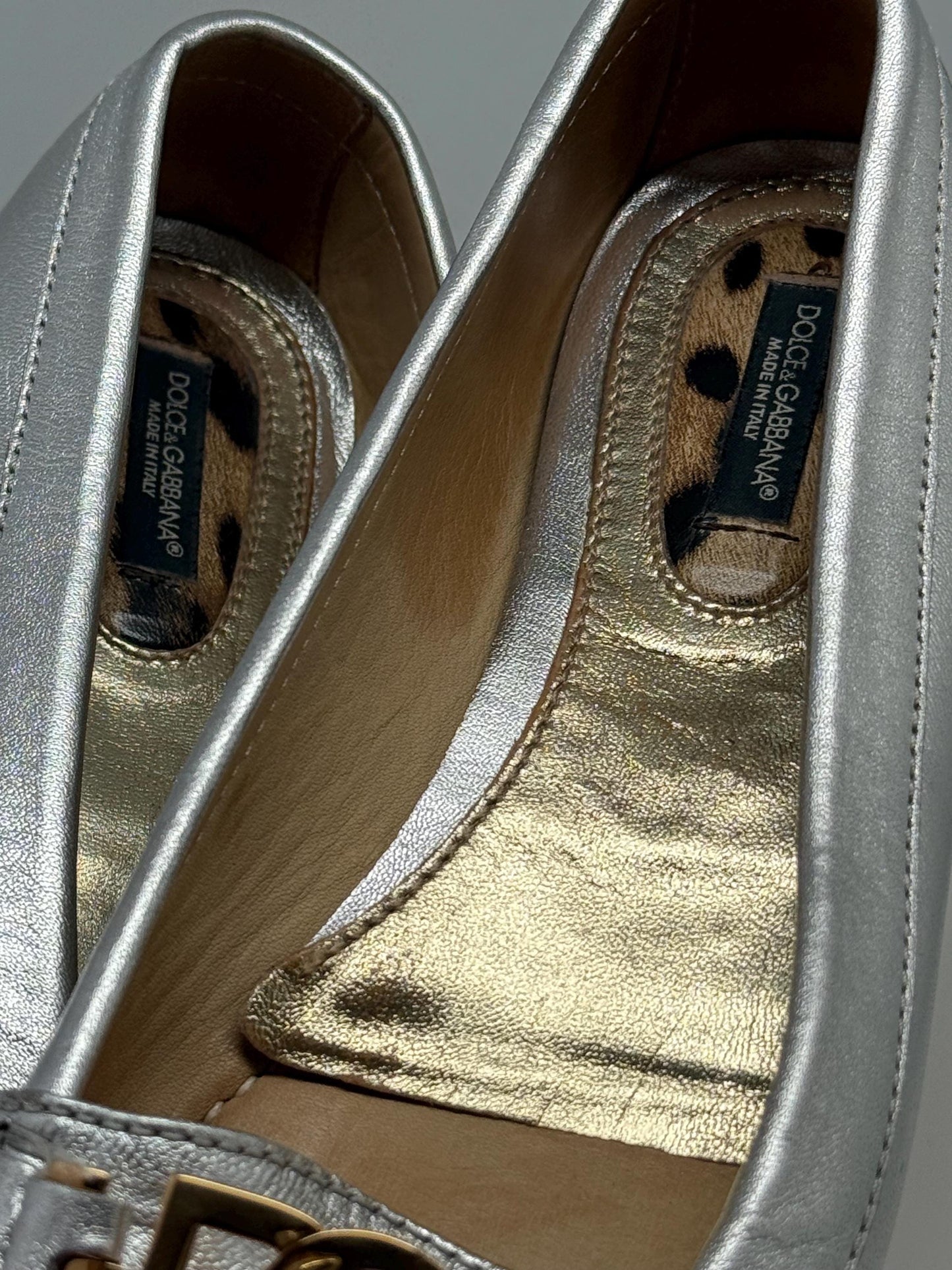 Dolce & Gabbana silver loafers, genuine leather, made in italy, slip on style, vintage old money aesthetic, US 7.5, EU 38