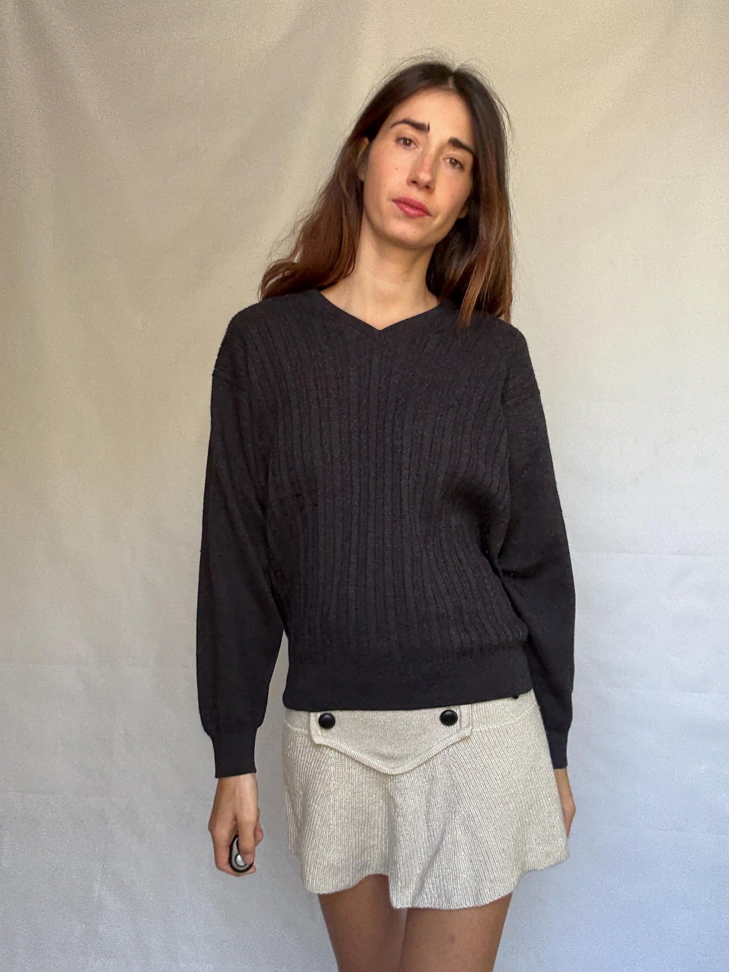 Pierre Cardin Paris dark sweater, wool blend, ribbed v neck, dark academic style, Carolyn bessette, kennedy vibe, US XL, office chic
