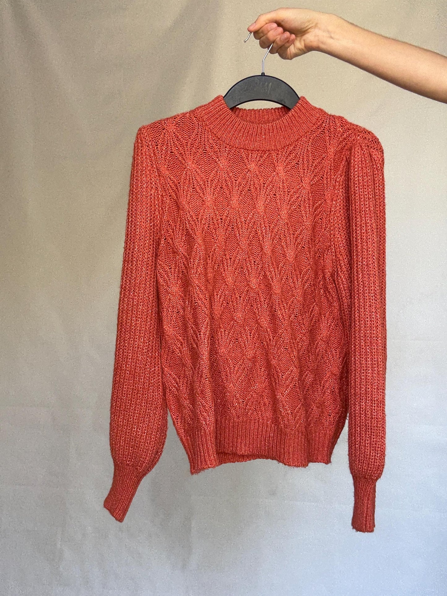 Vintage burnt orange sweater, chunky knit, ribbed crew neck, textured pattern, minimalist streetwear, US L, cozy campus style, US