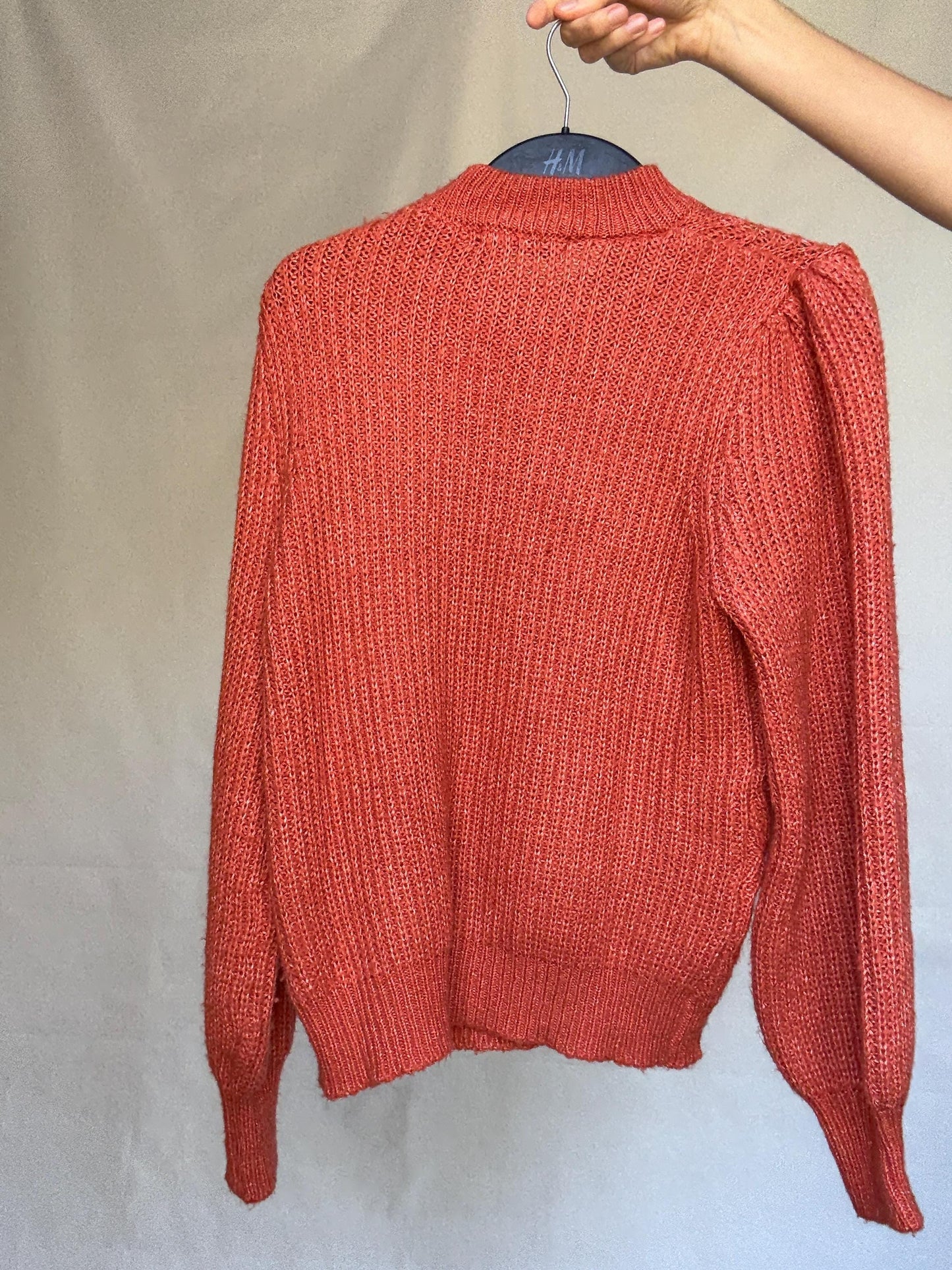 Vintage burnt orange sweater, chunky knit, ribbed crew neck, textured pattern, minimalist streetwear, US L, cozy campus style, US