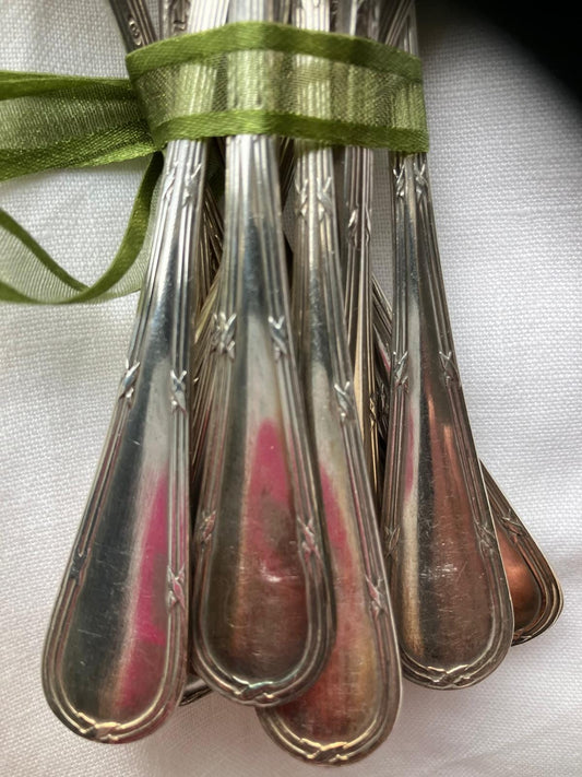 Antique French Silver-Plated Dessert Forks Set — detail