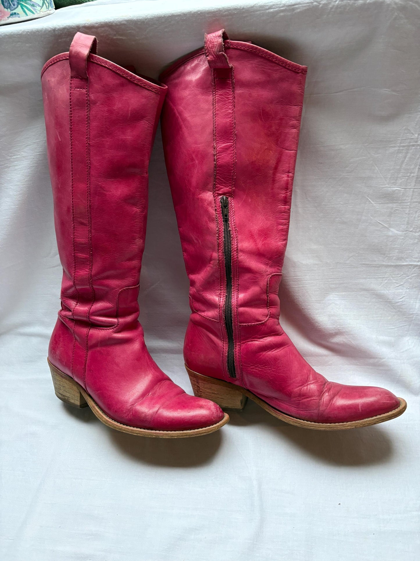 Pink Leather Boots For Statement Outfits — additional view 7
