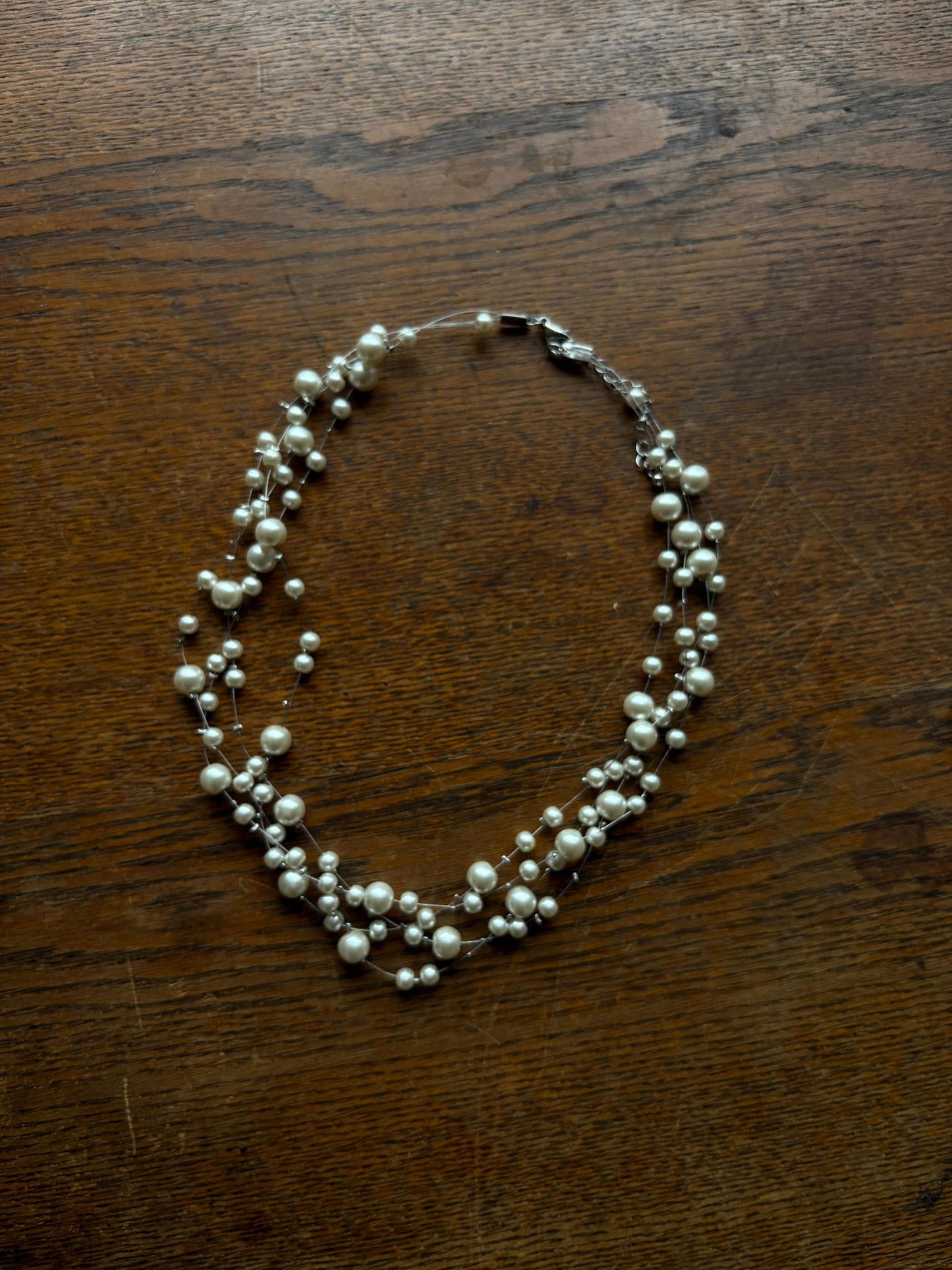 Elegant White Faux Pearl Necklace