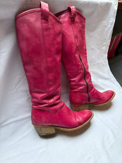 Pink Leather Boots For Statement Outfits — additional view 5