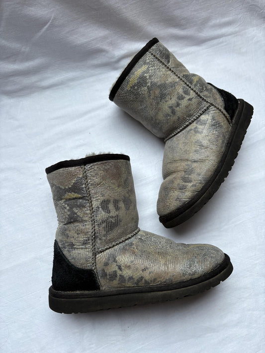 Snake Print Booties in Cozy Chic Style