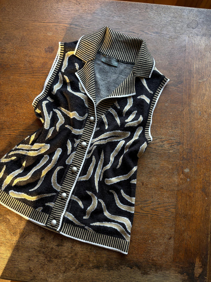 Luxury Black Beige Merino Wool Top — additional view 13