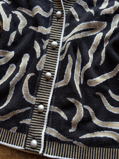 Luxury Black Beige Merino Wool Top — fabric close-up