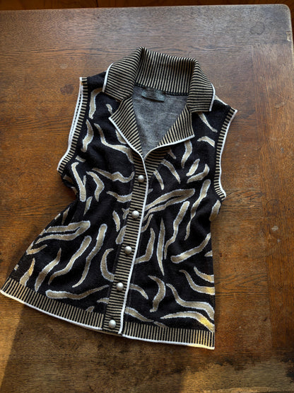 Luxury Black Beige Merino Wool Top — additional view 12