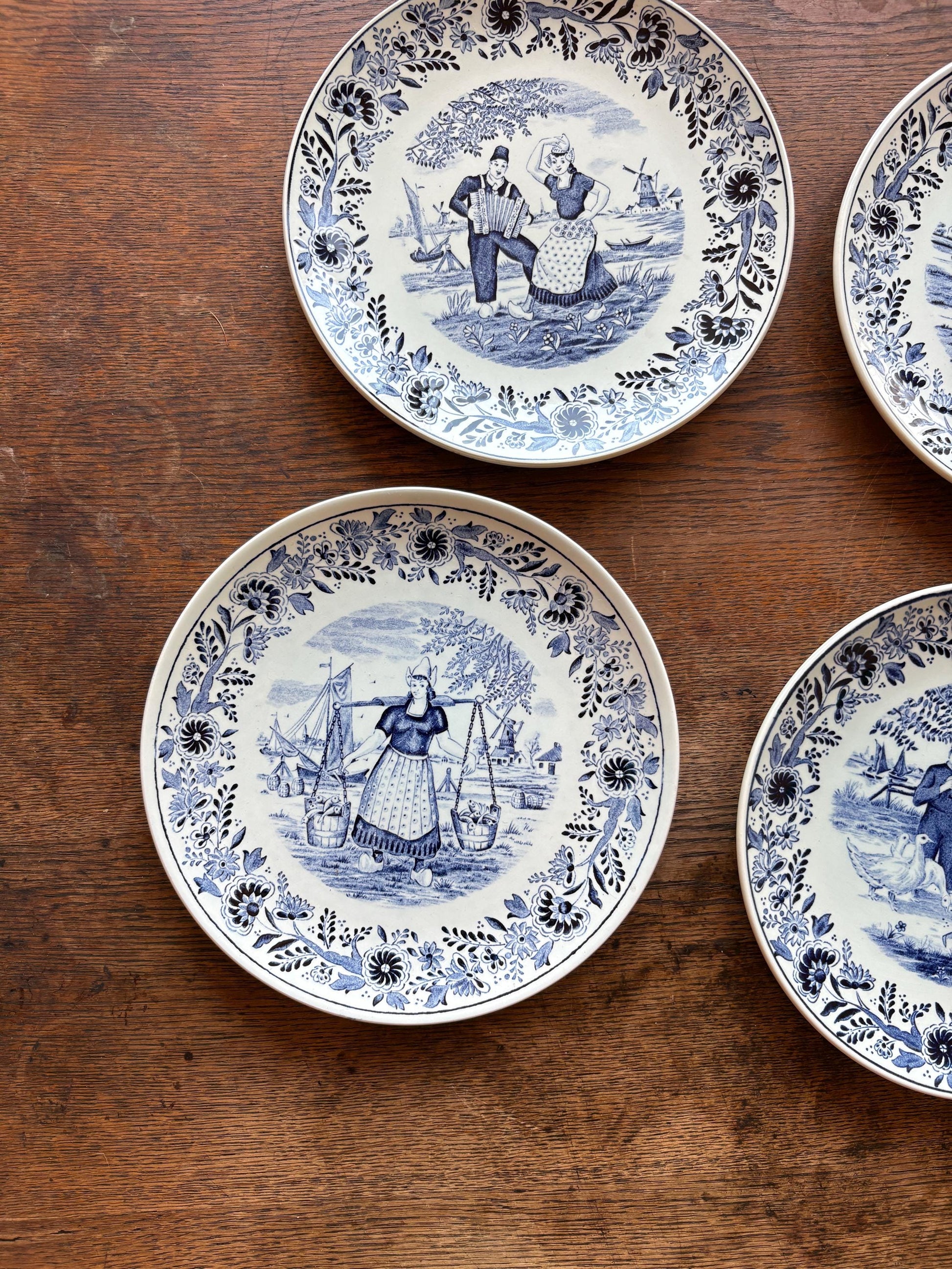 Delfts Blue Vintage Plate Set of Four — back view