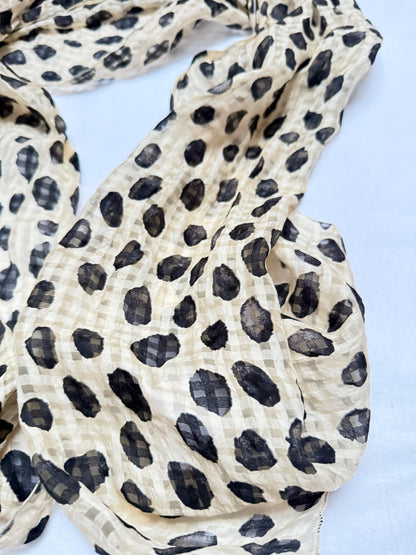 Vintage Black And White Silk Scarf — detail