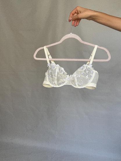 Vintage Chantelle Sheer Lace Balconette Bra — detail