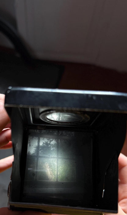 Vintage 1950s Airesflex Twin Lens Camera — additional view 13