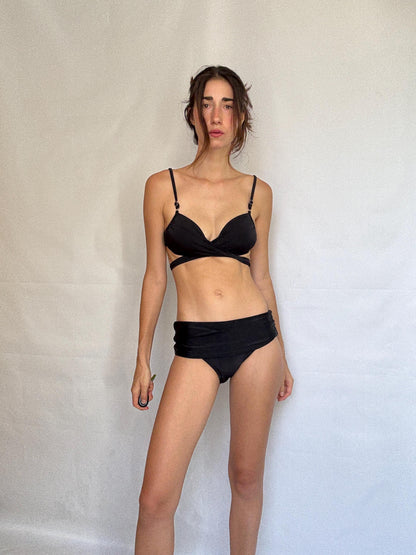 Vintage Black Bikini Set With Twisted Front — back view