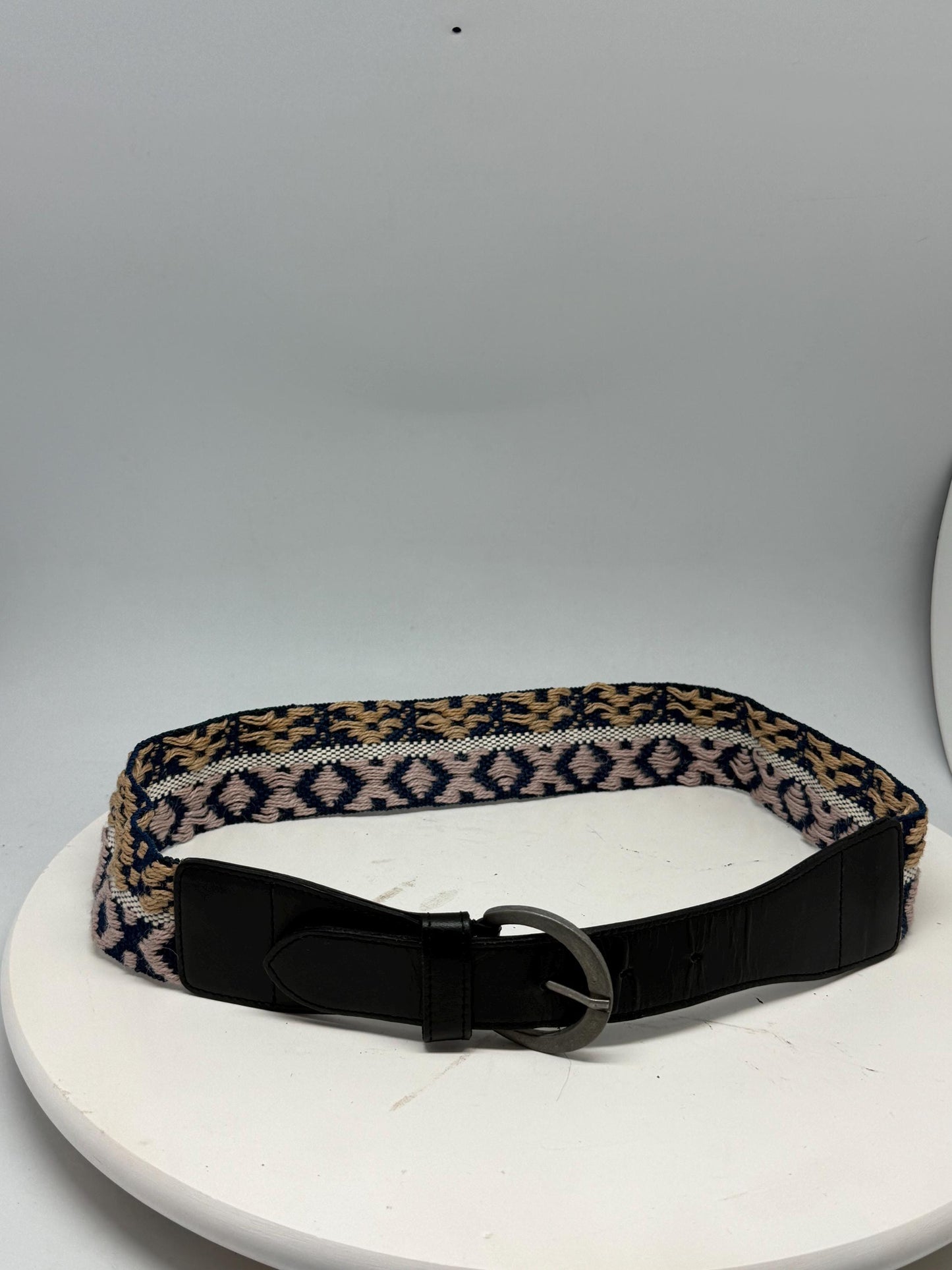 Boho Woven Fabric Belt In Blue Beige — detail