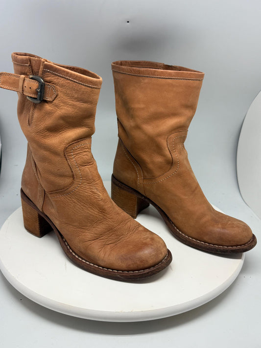 Tan Leather Vintage 70s Block Heel Booties
