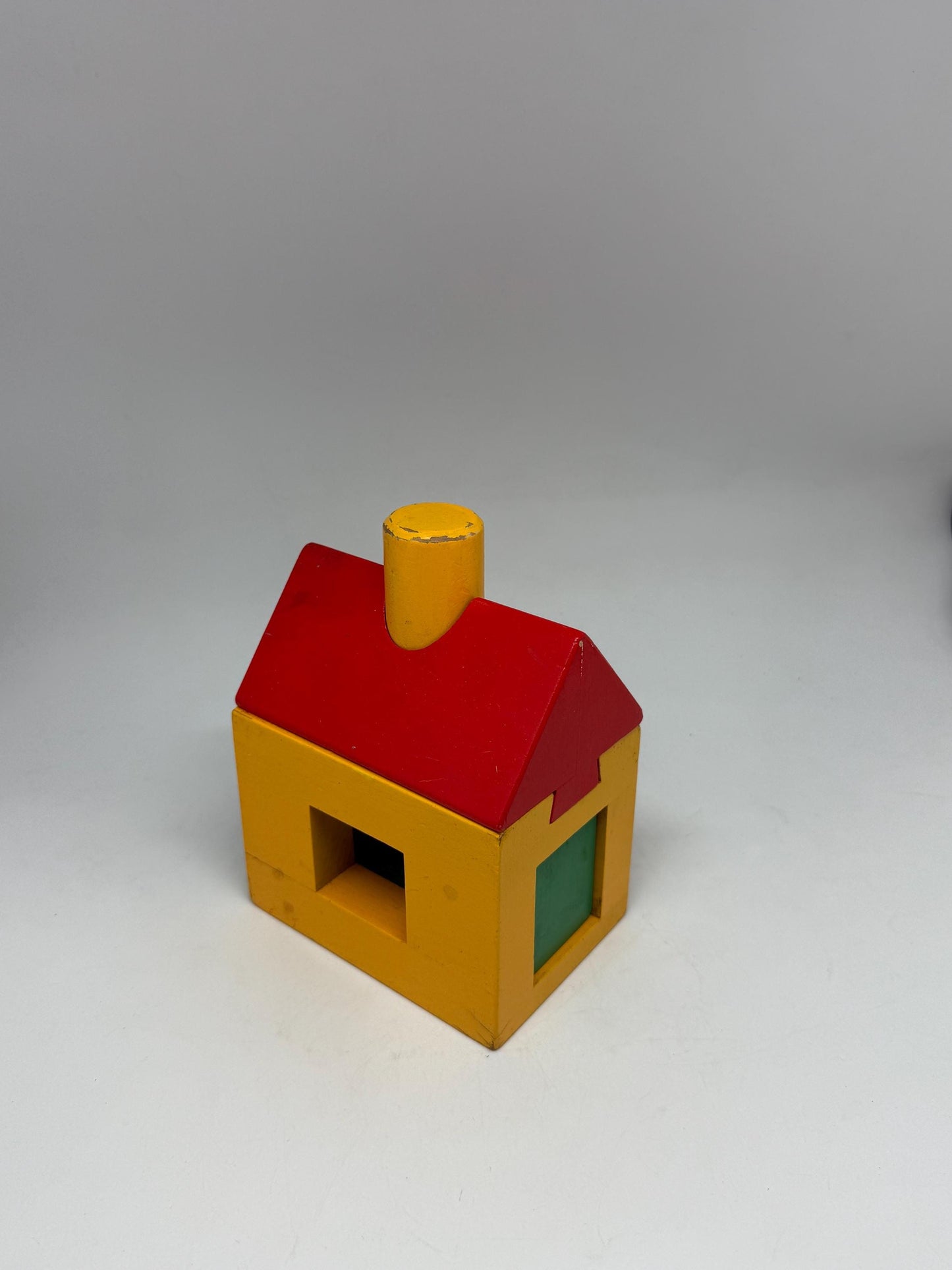 Vintage Wood House Puzzle: Yellow Base, Red Roof — detail