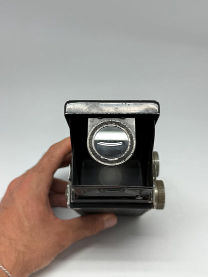 Vintage 1950s Airesflex Twin Lens Camera — additional view 11